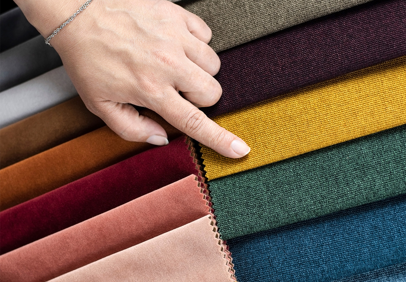 Cách phân biệt các loại vải phổ biến trên thị trường