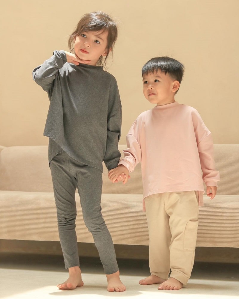 áo sweatshirt dài tay cho bé hàng unisex